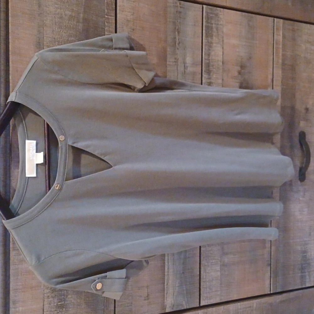 Michael Kors Olive Green Short Sleeve Tee with Notch Neck